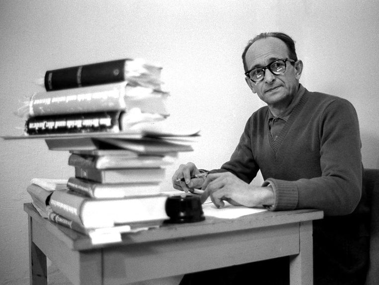 De as van Eichmann verdween in het diepste geheim in zee ...