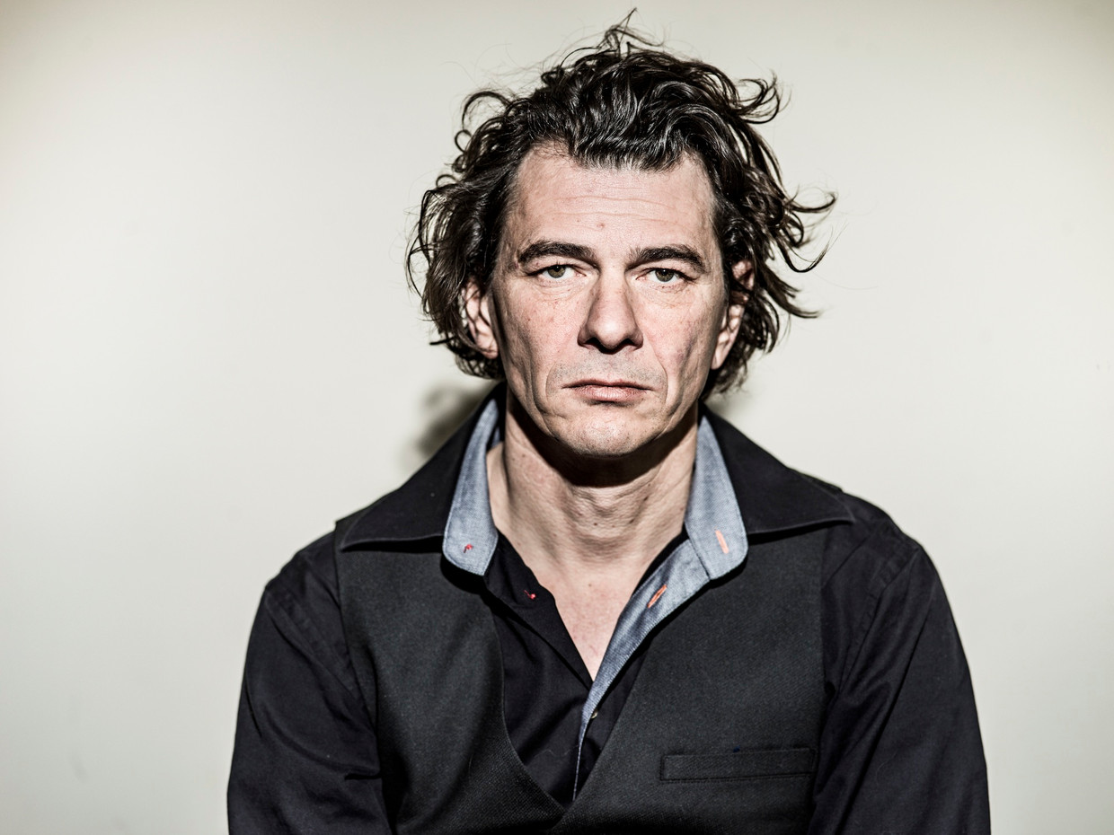 Dimitri Verhulst houdt coronadagboek bij De