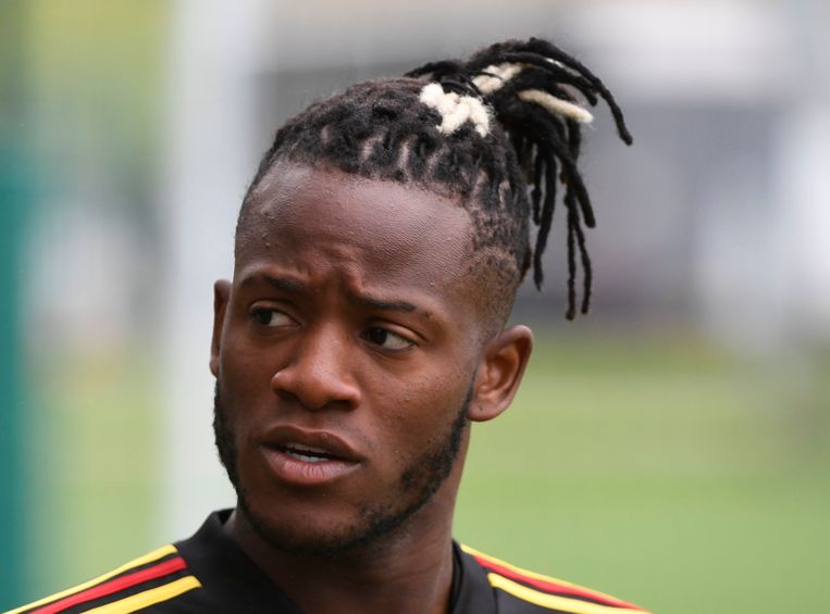 Batshuayi heeft 'geen zin' en stuurt kat naar ...