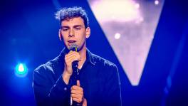 Alec krijgt zijn podiumdoop in The Voice van Vlaanderen