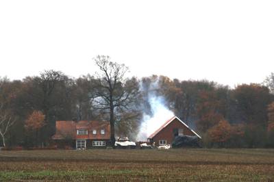 Schuur in Deurningen loopt forse schade op na brand