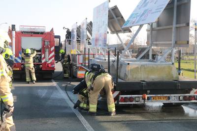 Verkiezingsborden bij Bennekom ontsnapt aan het vuur