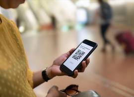 Hoe kun je een QR-code als coronapas laten zien als je geen smartphone hebt?