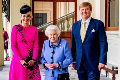 Willem-Alexander en Máxima: dik met de Windsors, niet met de Saoedi’s