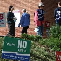 Rechter blokkeert herindeling van kiesdistricten in Amerikaanse staat Virginia • Amerikaanse minister van Marine stapt op, ‘ontslagen’ volgens bronnen