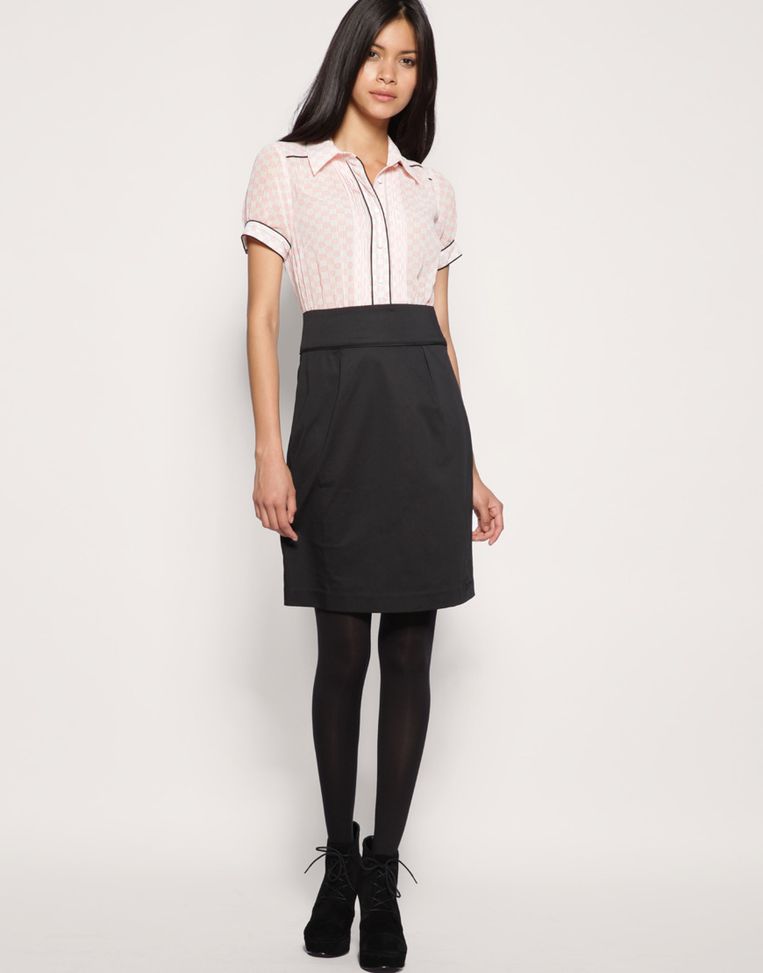 Geen Modeflaters Dankzij Zwart Witte Outfit De Morgen