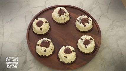 5. La tarte est dans le pré