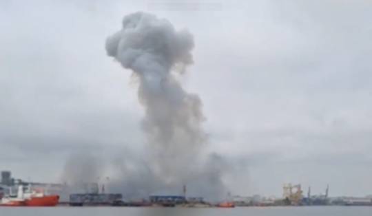 Militaire zeedrone ontploft in Roemeense haven • Kremlin: ‘Als Zelensky Poetin wil ontmoeten, kan hij naar Moskou komen’