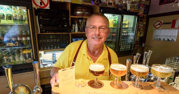 Gezichten van de horeca: Na fietstocht een pruufplenkske bij De Hospes in Leenderstrijp - Eindhovens