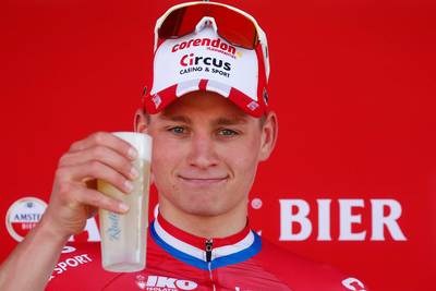 De mooiste tweets na de sensationele zege van Van der Poel: ‘Sportmoment van het jaar’