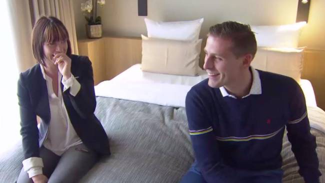 "Heb je het bed afgebroken?"
