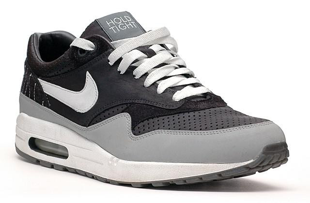 Nike Air Max, 30 ans de culte, de pénurie et de rhabillage Nike Air Max, 30 ans de culte, de pénurie et de rhabillage