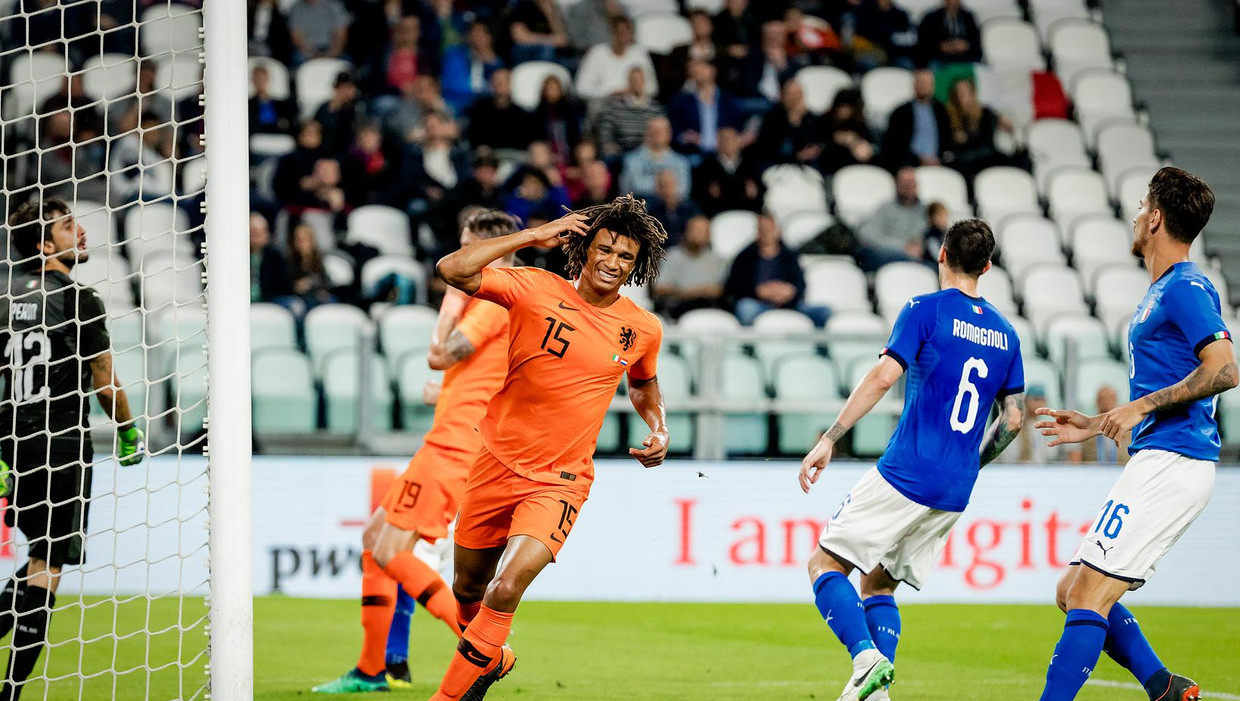 Oranje Speelt Gelijk Tegen Italie In Oefeninterland 1 1 Het Parool