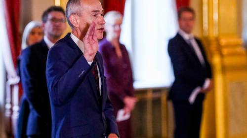 Druk is nu al groot: zorgsector verwacht veel van oude rot Frank Vandenbroucke 