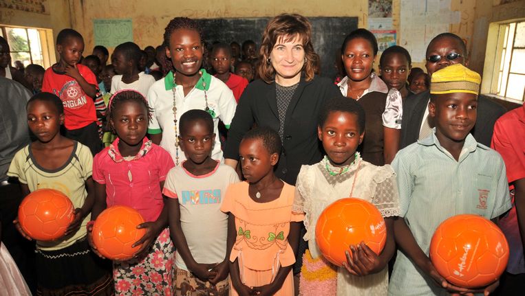 Kleiner Stukje Van De Taart Voor Afrika Trouw