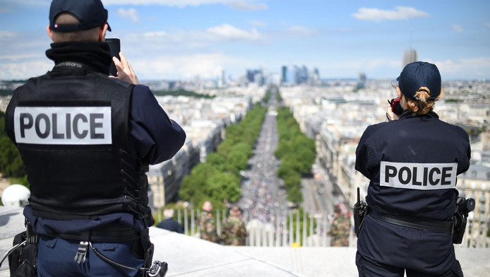 Archieffoto: politie in Parijs.