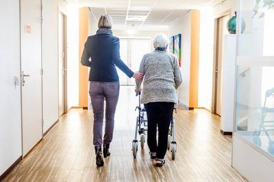 Minister: deel onderzoek 65-plussers onjuist