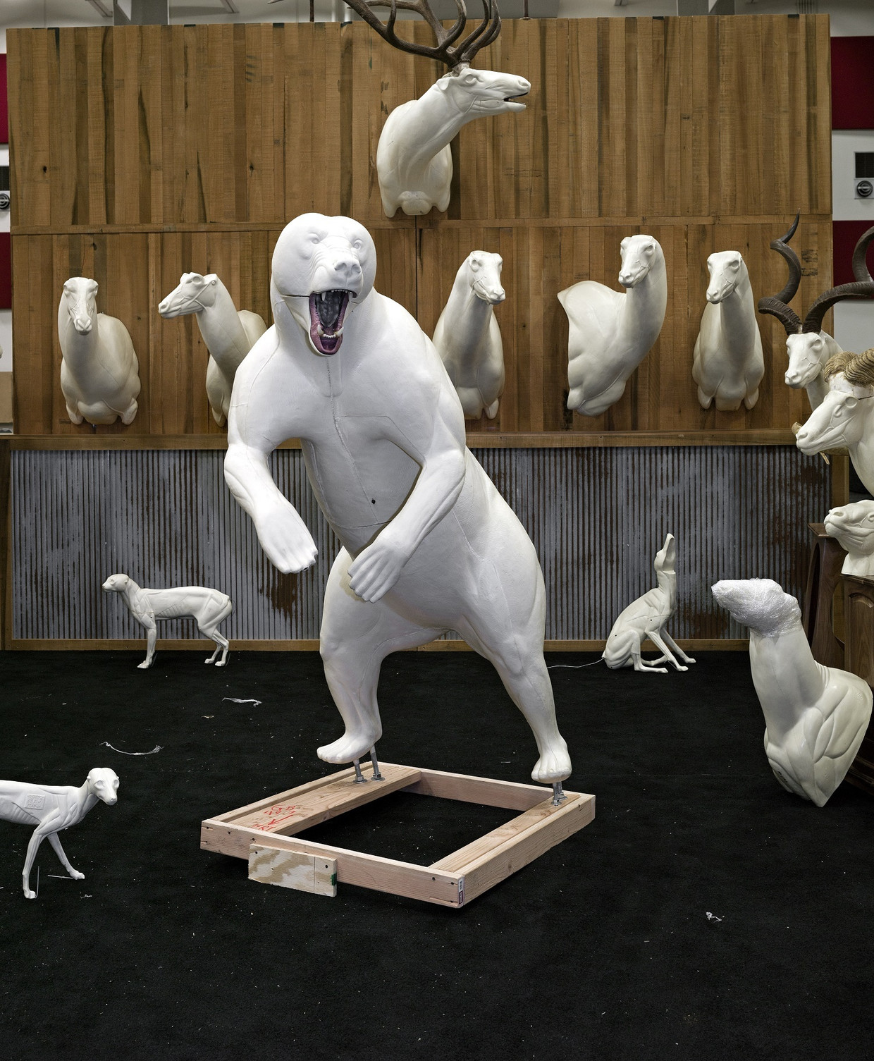 авторские манекены таксидермия. студия соколова таксидермия калужская. таксидермическая студия золотой лев. студия соколова таксидермия. манекен рыси.