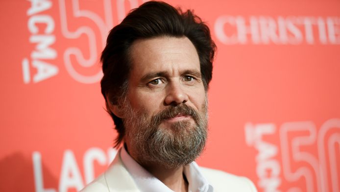 Jim Carrey Draagt Kist Van Overleden Ex Show Destentor Nl