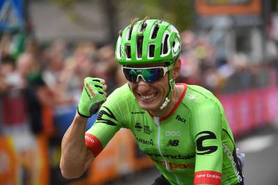 Rolland klimt naar zege in koninginnenrit Route du Sud