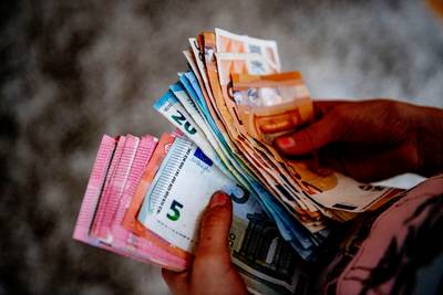 Raad van State: ‘Nederlanders betalen veel belasting’