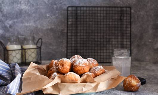 Zóveel oliebollen moet je eten om een kilo aan te komen