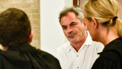 Guy Van Sande: "De witte ridder in mij wilde zelf naar de politie stappen"