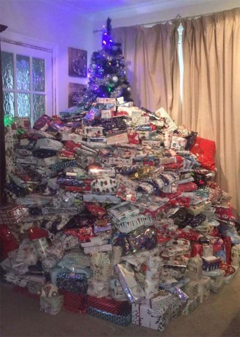 Emma Geeft Haar Drie Kinderen Elk 96 Kerstcadeautjes Goed Voor Bijna 2 000 Euro Buitenland Nieuws Hln
