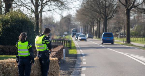 Man uit Amerongen hindert politiecontrole in Elst