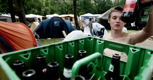 Aantal gevallen comazuipen weer fors gestegen | Gezond - AD.nl