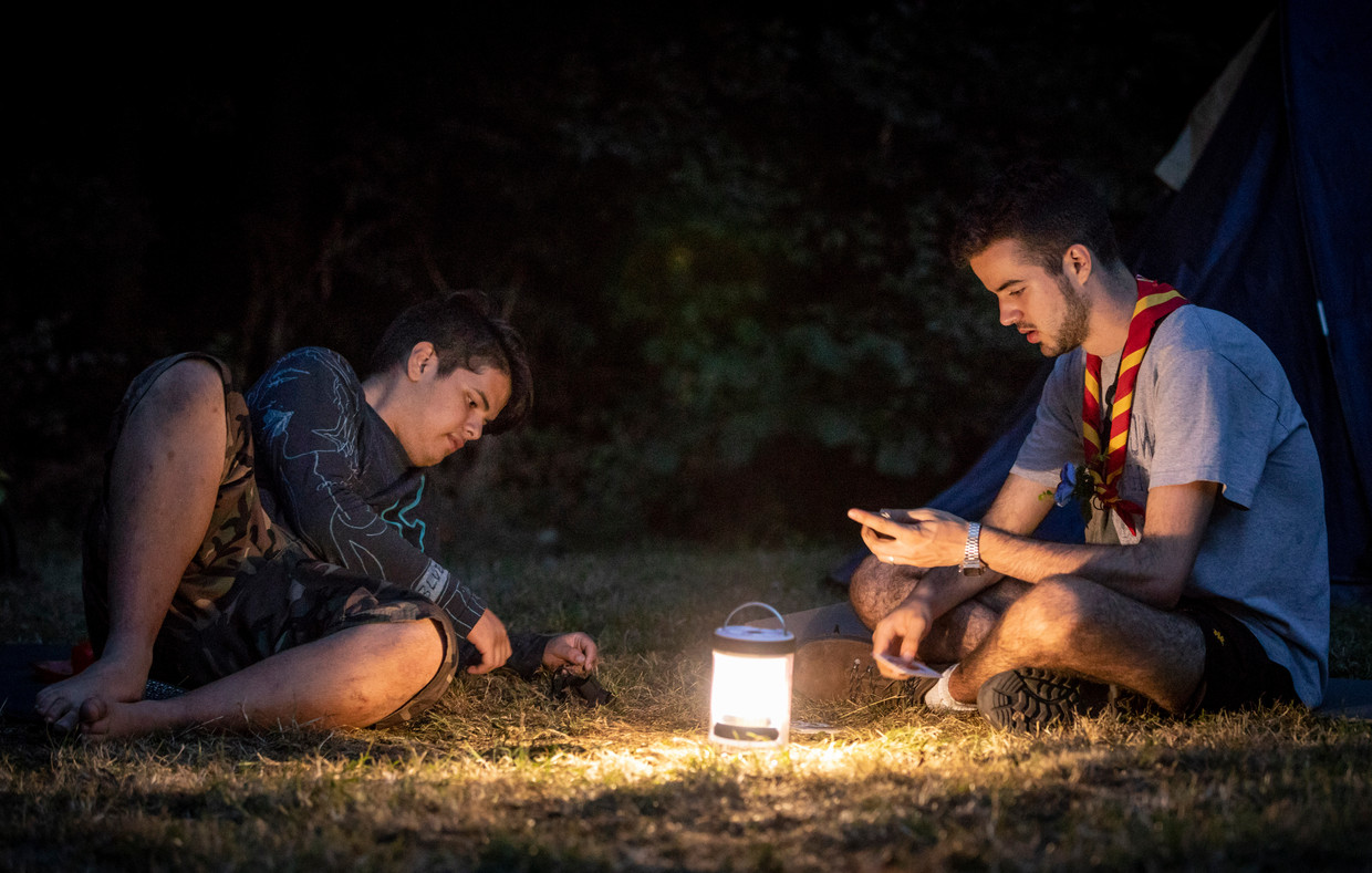 Scouting: de veilige enclave in een cynische wereld | De Scouting: de veilige enclave in een cynische wereld | De