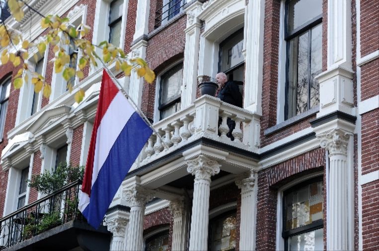 Harry Mulisch Naar Laatste Rustplaats Trouw