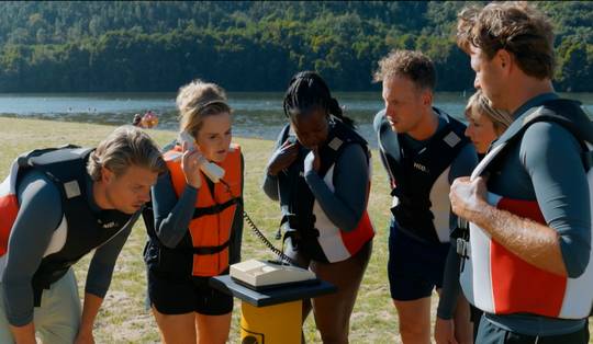 Opnieuw leren twee afvallers dat een woord in ‘De Mol’ niets waard is: dit was aflevering 2