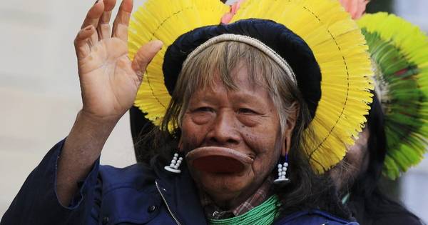 Le chef indien Raoni "heureux" de plaider la cause de l