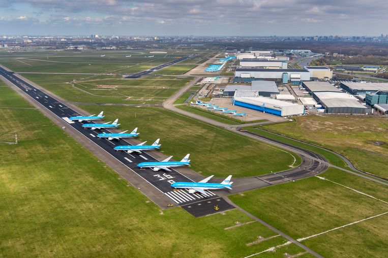 Moet het ontwerp van Schiphol niet rigoureus op de schop?