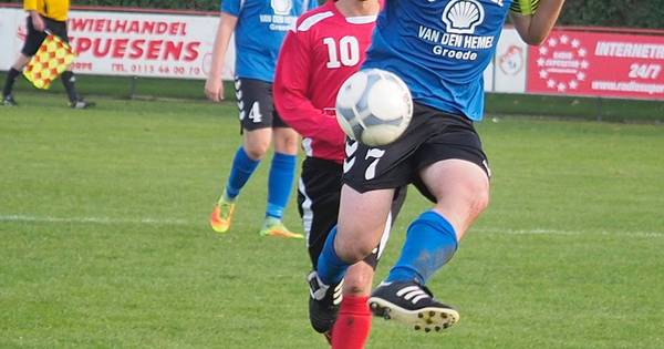 4e klasse A: Hontenisse maakt 4-0-achterstand goed en pakt periode - PZC