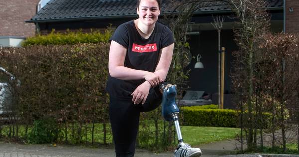 Rolstoelbasketbalster Oranje toegang geweigerd tot achtbaan in Walibi - De Stentor