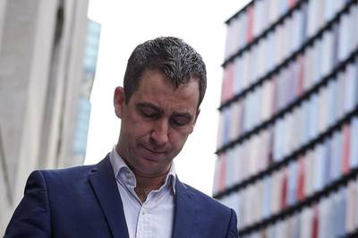 Man vermoorde Britse politica weg na beschuldiging seksueel wangedrag