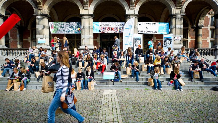 Studentencorps Vindicat schorst makers 'bangalijst' | TROUW