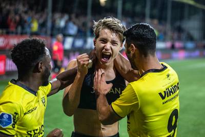 Revelatie Linthorst verlengt contract bij VVV