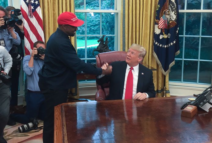 Kanye West lors de sa rencontre avec le président américain Donald Trump le 11 octobre 2018.