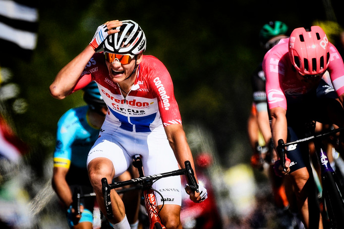 Van der Poel, 'boy next door' in lichaam van Griekse god ...