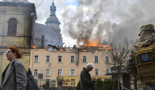 Na de dood van ayatollah Khamenei veranderde voor Vladimir Poetin plots alles