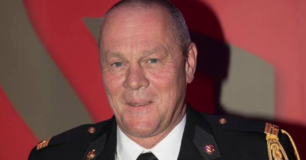 Lintje voor Beerse brandweerman Jan van Dijck | Kempen - Eindhovens Dagblad