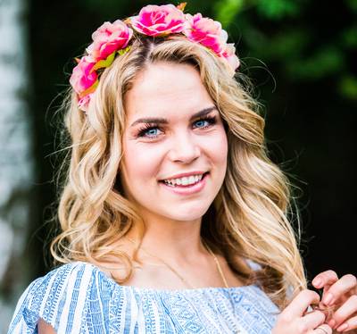 K3-Klaasje maakt pijnlijke smak op rolschaatsen bij concert