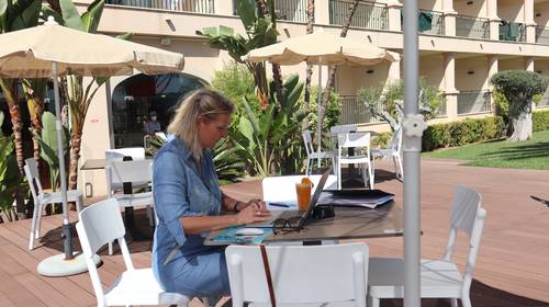 Vergeet de ‘staycation’, hier is de ‘workation’