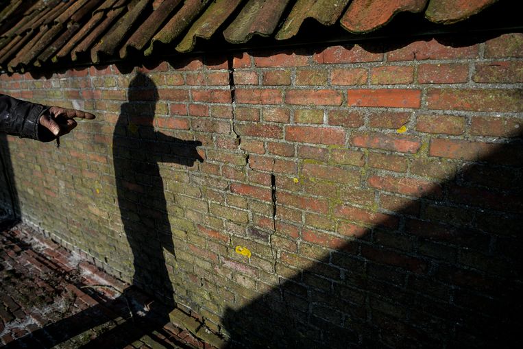 Kabinet trekt portemonnee voor herstel van Groningen - Trouw