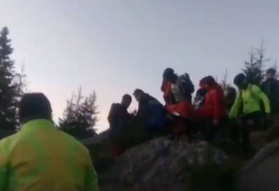 Nederlandse mountainbiker (62) zwaargewond bij ongeluk op afgelegen bergpad in Roemenië