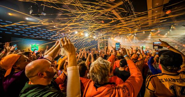 Biertjes Tappen Op De Olympische Spelen Van Tokio Aanmelden