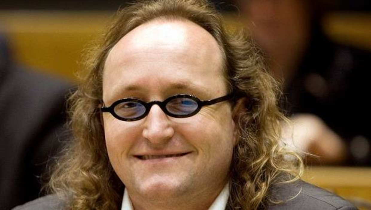 PVV'er claimt domein alarmnummer 114 | Trouw